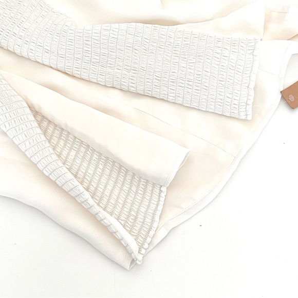 Reformation Delevan Top in Gossamer - Picture 8 of 11